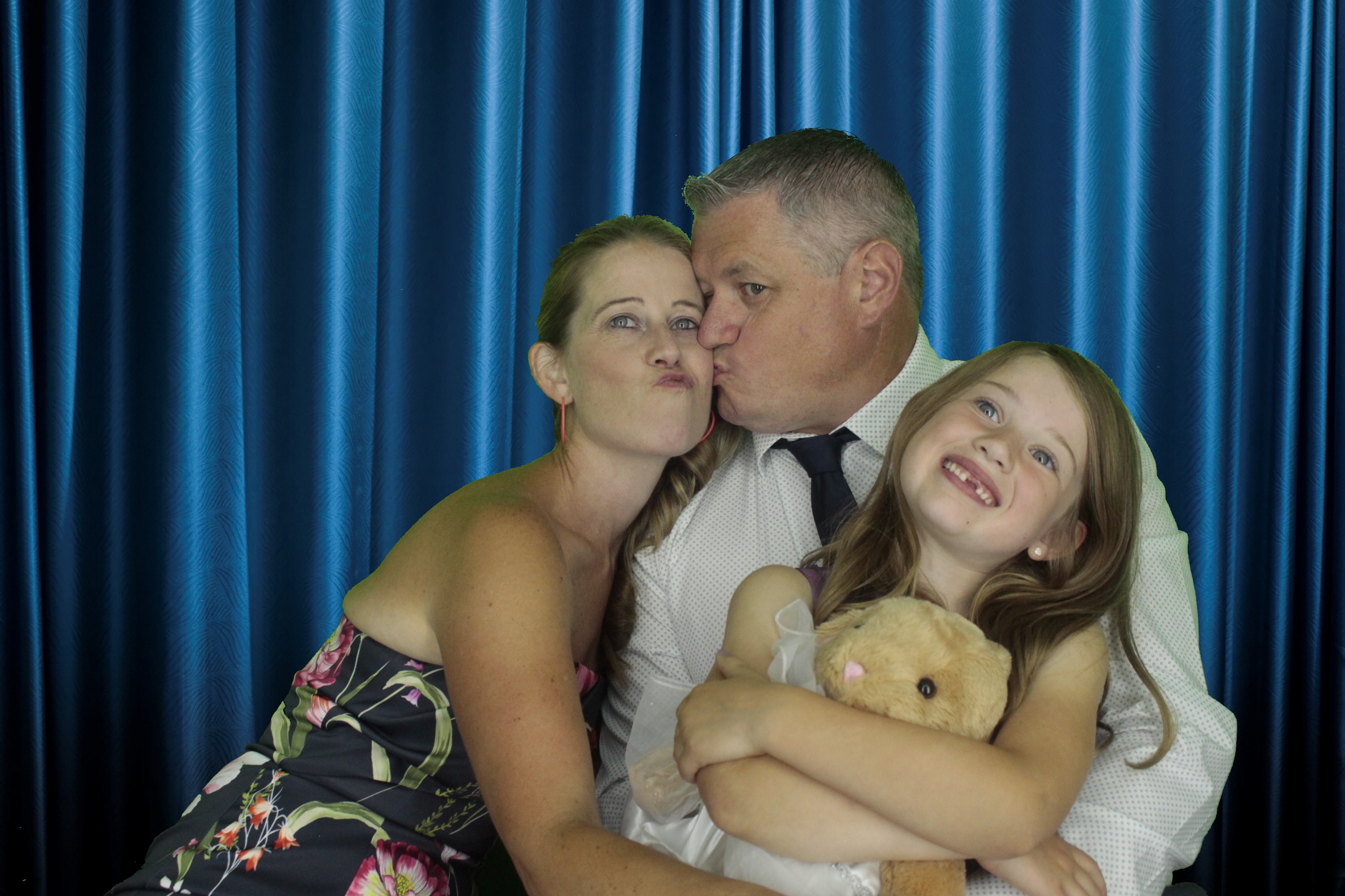 Leanne & Mike's Wedding | View more photos from the event at gallery.myphotoboothexperience.co.uk/u/MyPhotoBoothExperienceLtd/Leanne-Mikes-Wedding